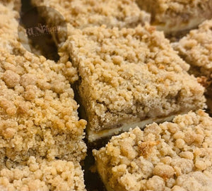 Apple Cheesecake Bars