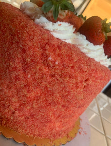 Strawberry Crunch Cake w/o Cheesecake Layer